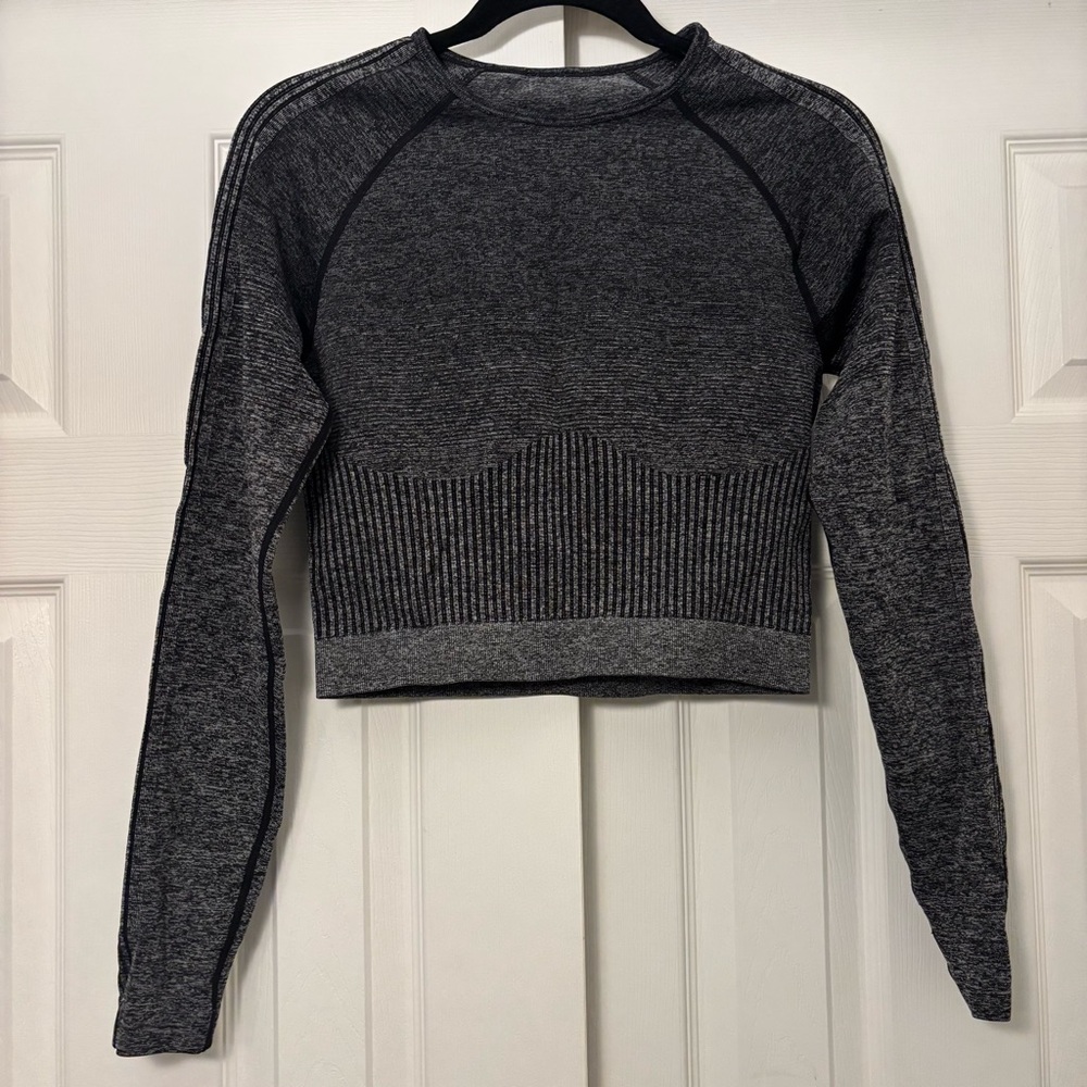 Fabletics Women’s Ombré Seamless Long Sleeve (Size M)